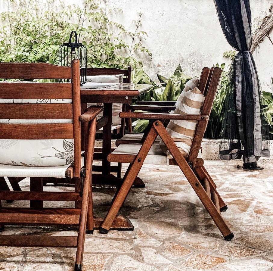 Kaloudis Studios & Apartments ذيسْخا المظهر الخارجي الصورة